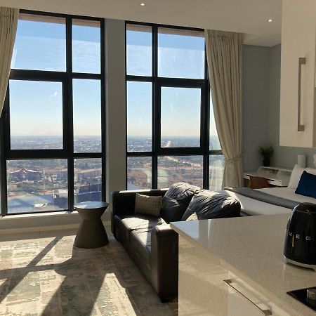 Urban Awe Apartment-Itowers 23Rd Floor ハボローネ エクステリア 写真