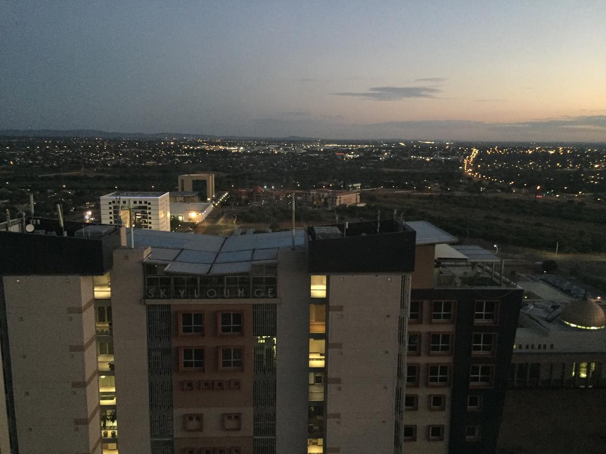 Urban Awe Apartment-Itowers 23Rd Floor ハボローネ エクステリア 写真