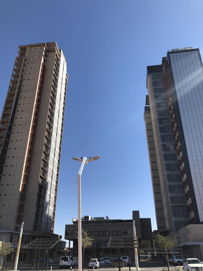 Urban Awe Apartment-Itowers 23Rd Floor ハボローネ エクステリア 写真